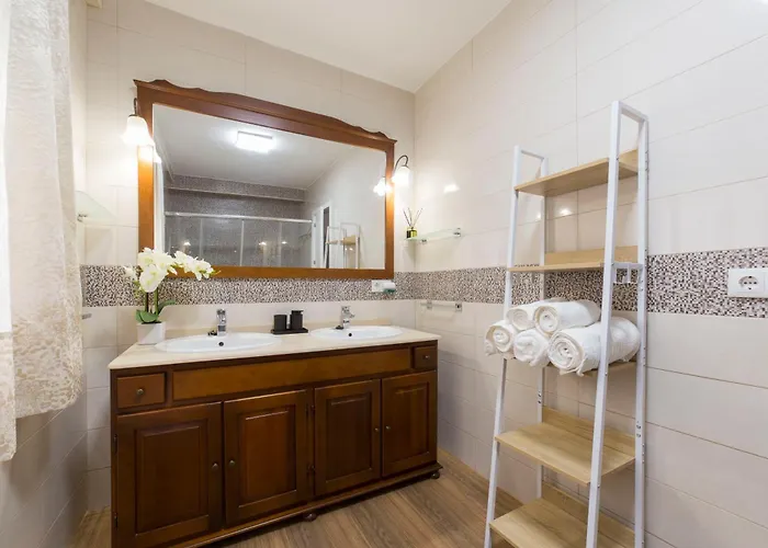 شقة La Ribera Y Feria - Casabel Homes *